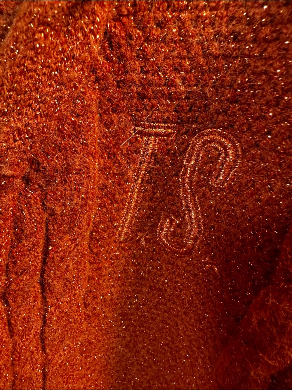 W200. Taylor Swift Rust Orange Metallic Knit Sweater